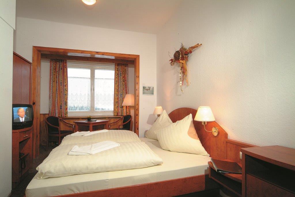 Monteurzimmer Schmuecke Gehlberg Bagian luar foto